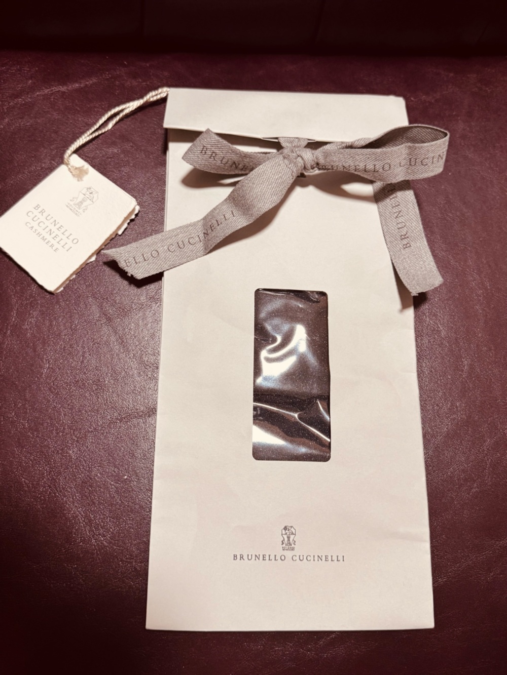 NWT Brunello Cucinelli Anthracite Cashmere socks 🎁 $450 ON SALE $280 brand new!